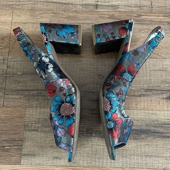 Anne Klein iflex Maurise Floral Sling Back Shoes Sz 7.5 - Picture 10 of 14